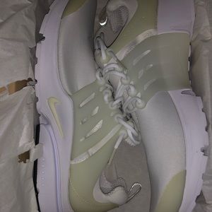 Nike Air Presto Essential